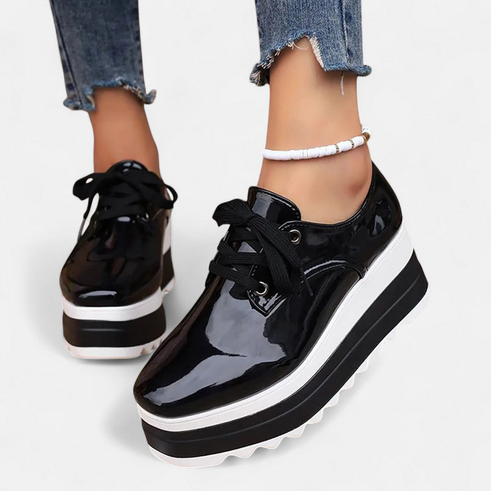 Chiara Derby Orthopédique à Semelle Élevée