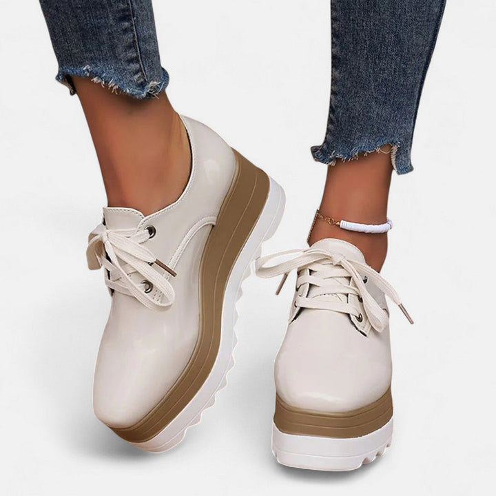 Chiara Derby Orthopédique à Semelle Élevée